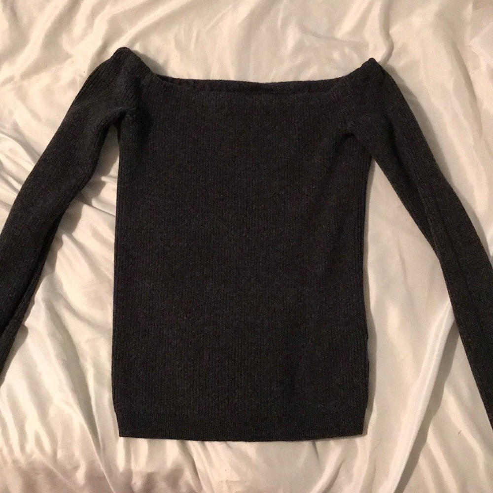 Long sleeve off the shoulder top